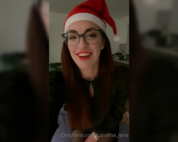 Carolina iena aka carolina_iena - 12-25-2022 OnlyFans Video - Facesitting Robert  Your Santa is differentIm a naughty one