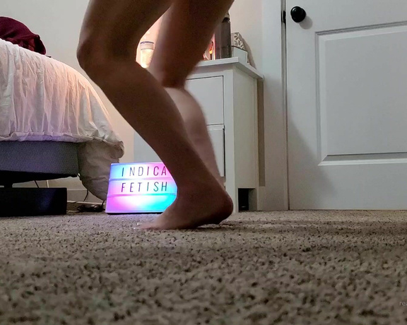 Indica Jane aka indicafetish - 01-25-2020 OnlyFans Video - A lil view of my strong legs and cute feet during my first attempts at Dance