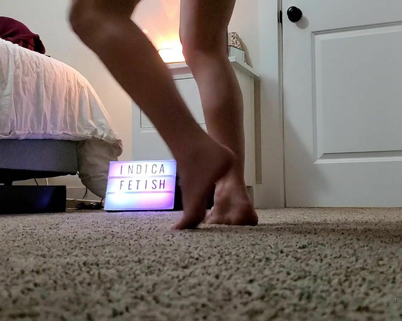 Indica Jane aka indicafetish - 01-25-2020 OnlyFans Video - A lil view of my strong legs and cute feet during my first attempts at Dance