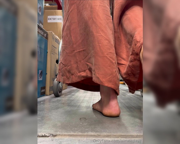 Aimeedayz aka aimeedayz - 09-02-2023 OnlyFans Video - After walking around Bunnings with no shoes on alllllll morning, gathering tools for our next renovation