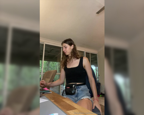 Aimeedayz aka aimeedayz - 03-09-2024 OnlyFans Video - Sending smiles