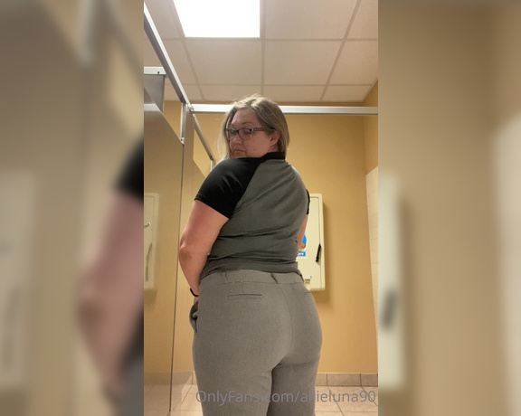 Allie Luna aka theallieluna - 03-09-2021 OnlyFans Video - These slacks are getting a bit tight