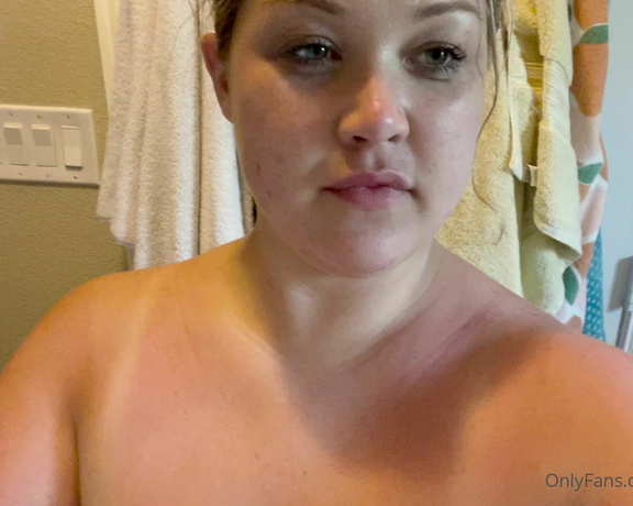 Allie Luna aka theallieluna - 07-16-2021 OnlyFans Video - Someone come rub me down with aloe