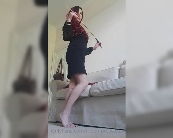 Empress Akari aka theempressakari - 07-27-2021 OnlyFans Video - Well well well, what do we have here A nice peachy pink bottom and a cane