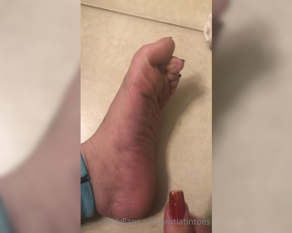 Swtlatintoes aka swtlatintoes - 11-18-2020 OnlyFans Video - Tell me you love me