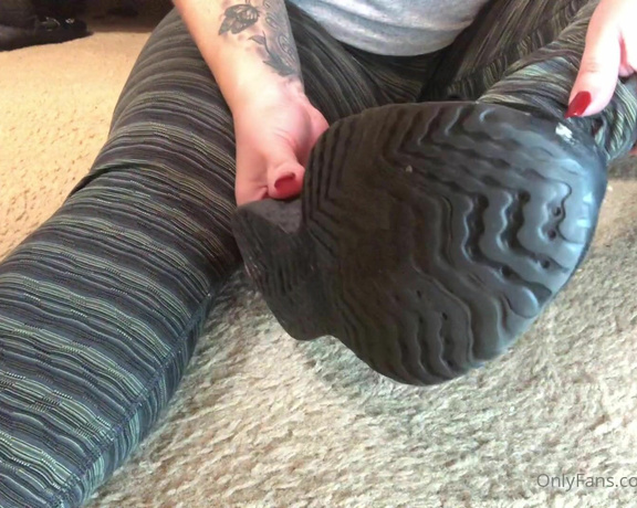 Swtlatintoes aka swtlatintoes - 11-17-2020 OnlyFans Video - The looked like they got a good sweat_u7t5