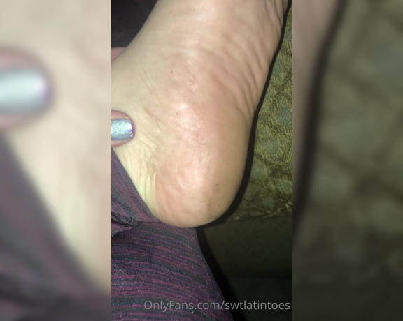 Swtlatintoes aka swtlatintoes - 04-02-2021 OnlyFans Video - Love when summers right around the corner and I get to work in the yard ,_55sa