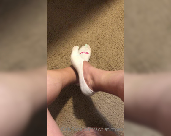 Swtlatintoes aka swtlatintoes - 09-01-2021 OnlyFans Video - How yummy do my feet look in these socks , I love that they are see_v8nc