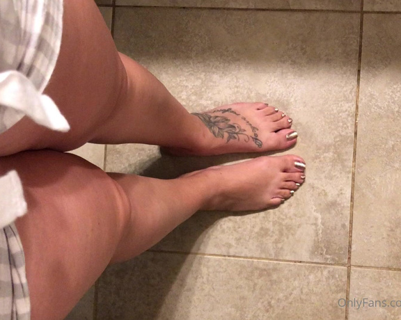 Swtlatintoes aka swtlatintoes - 09-21-2021 OnlyFans Video - Just a tad dirty this morning