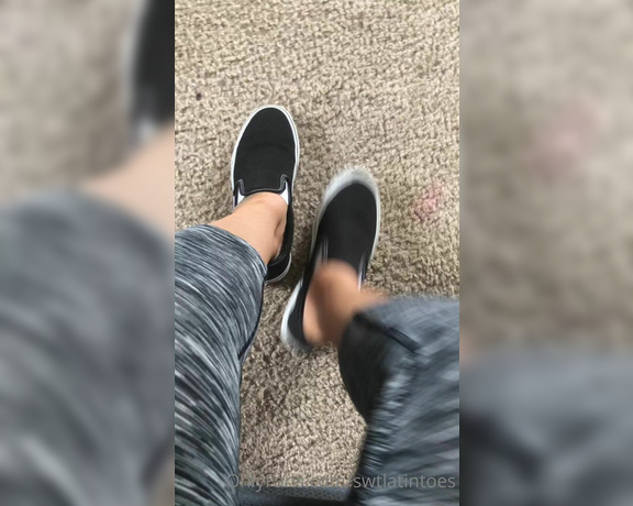 Swtlatintoes aka swtlatintoes - 10-23-2021 OnlyFans Video - Who likes vans with no socks They def leave the feet extra special