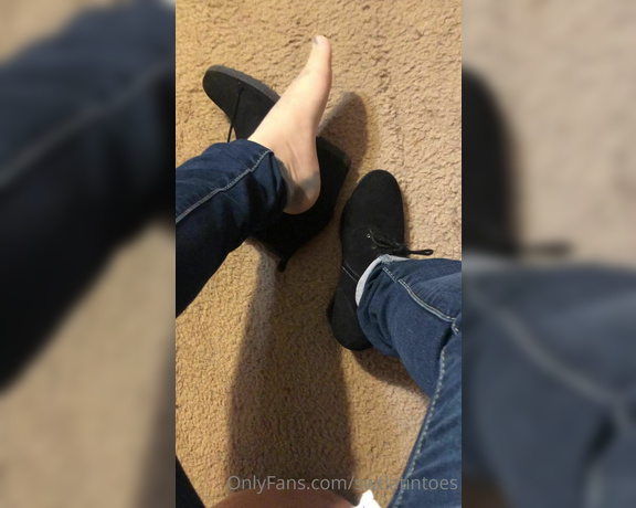 Swtlatintoes aka swtlatintoes - 11-26-2021 OnlyFans Video - Nylons and bootys on thanksgiving