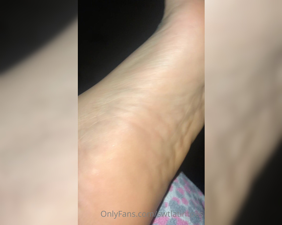 Swtlatintoes aka swtlatintoes - 12-20-2021 OnlyFans Video - Monday morning toes Hope you have a great week