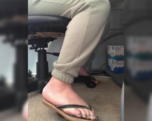 Swtlatintoes aka swtlatintoes - 02-10-2022 OnlyFans Video - Would I catch you staring