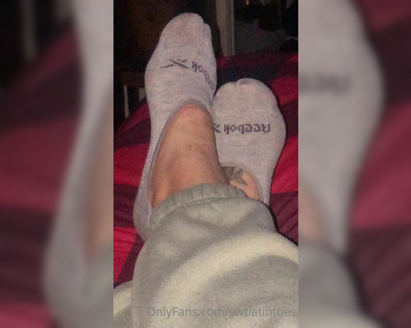 Swtlatintoes aka swtlatintoes - 03-10-2022 OnlyFans Video - Sorry Ive been a lil quiet , been a lil sick