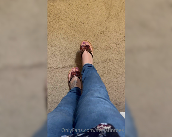 Swtlatintoes aka swtlatintoes - 05-23-2022 OnlyFans Video - I love how sparkly these are