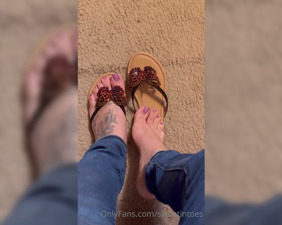 Swtlatintoes aka swtlatintoes - 05-23-2022 OnlyFans Video - I love how sparkly these are