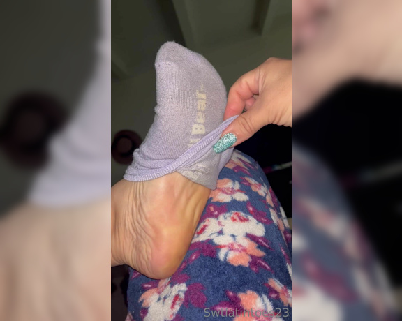 Swtlatintoes aka swtlatintoes - 12-04-2022 OnlyFans Video - Stinky morning feet