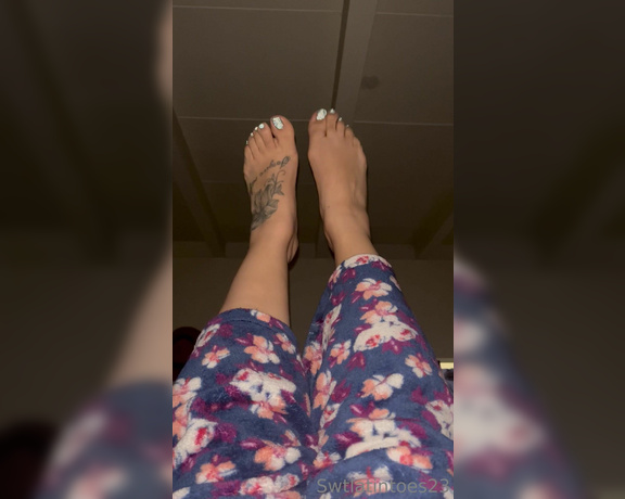 Swtlatintoes aka swtlatintoes - 12-06-2022 OnlyFans Video - Morning_o2sm