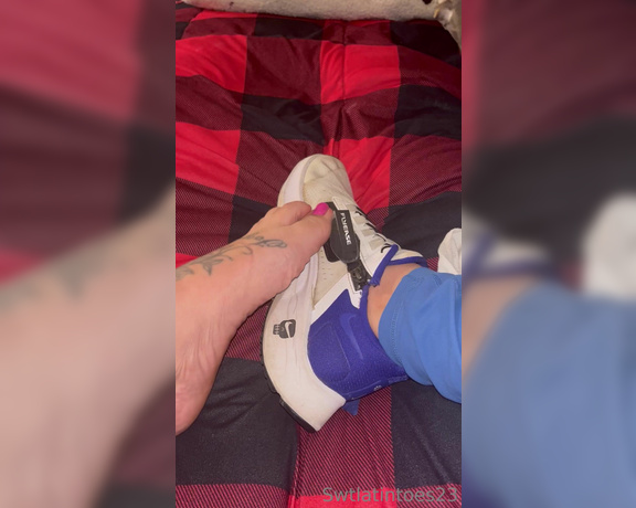 Swtlatintoes aka swtlatintoes - 01-23-2023 OnlyFans Video - Smelling ripe , I def need to work on my toe removal_xuvs