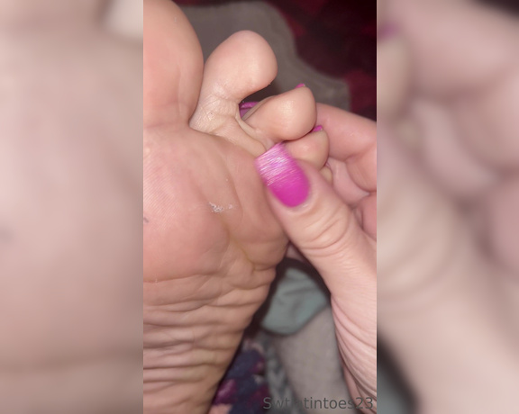 Swtlatintoes aka swtlatintoes - 01-29-2023 OnlyFans Video - Gotta see what these toes are cooking