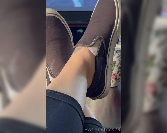 Swtlatintoes aka swtlatintoes - 06-25-2023 OnlyFans Video - Straight out of vans