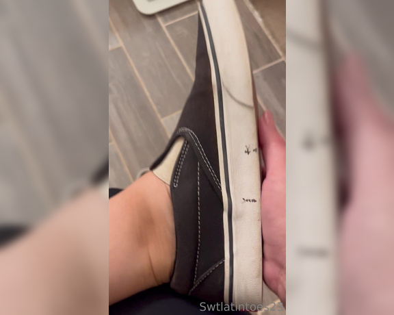 Swtlatintoes aka swtlatintoes - 06-25-2023 OnlyFans Video - Straight out of vans_mz8d