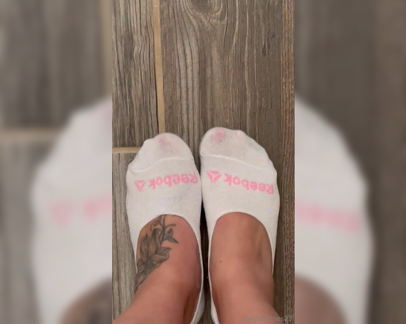 Swtlatintoes aka swtlatintoes - 11-04-2023 OnlyFans Video - Really did t want to get out of bed_923o