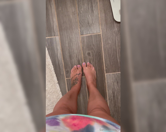 Swtlatintoes aka swtlatintoes - 09-29-2023 OnlyFans Video - Ankles felt super stiff This morning