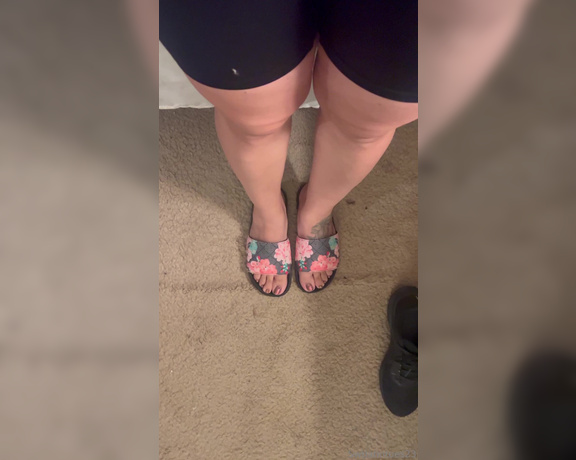 Swtlatintoes aka swtlatintoes - 08-14-2024 OnlyFans Video - Feet got a lil dirty during my fight class