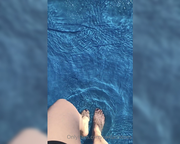 Swtlatintoes aka swtlatintoes - 06-06-2020 OnlyFans Video - A lil slo mo water fun