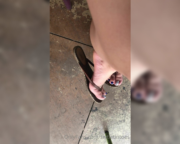 Swtlatintoes aka swtlatintoes - 09-14-2020 OnlyFans Video - Patiently waiting for my food