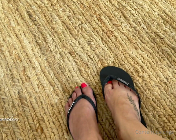 Feetwonders aka feetwonders - 07-31-2024 OnlyFans Video - Surprise video for my boyfriend