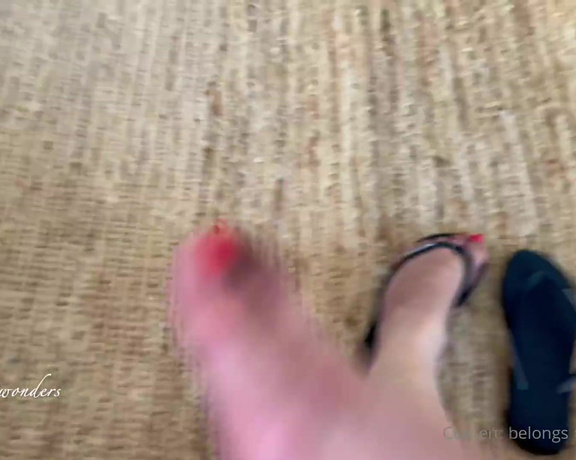 Feetwonders aka feetwonders - 07-31-2024 OnlyFans Video - Surprise video for my boyfriend