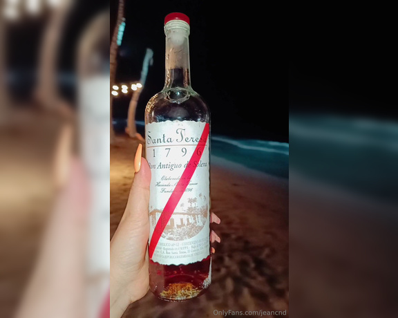 Jeancnd aka jeancnd - 09-07-2023 OnlyFans Video - Una noche en la playa