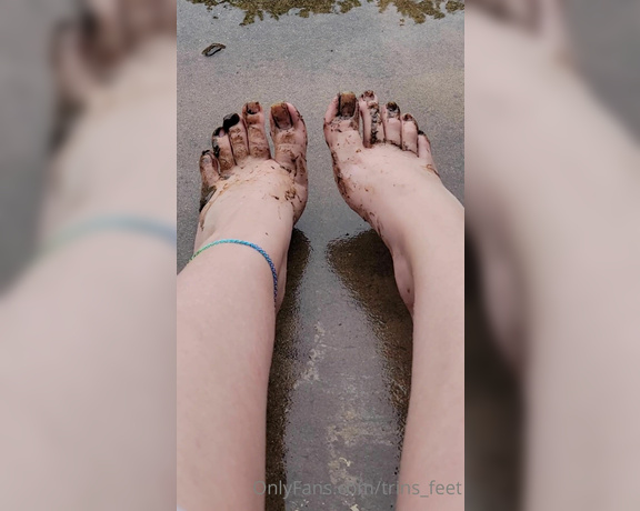 Mistress Trina aka trins_feet - 07-25-2021 OnlyFans Video - Help me clean them foot boys