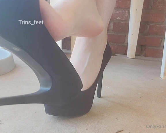 Mistress Trina aka trins_feet - 08-05-2021 OnlyFans Video - For my high heel lovers_5l0g