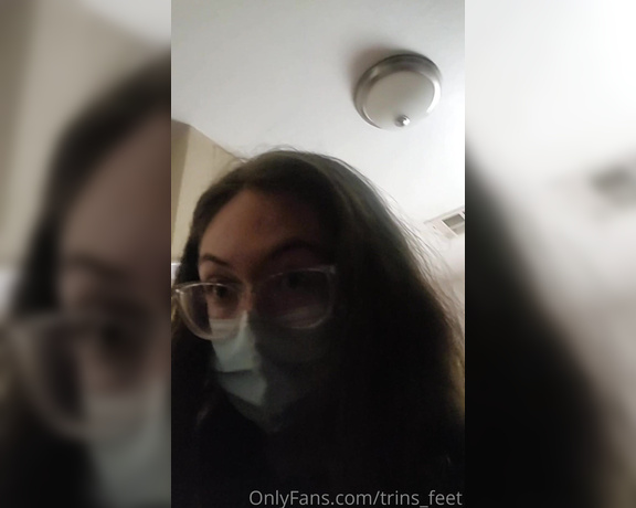 Mistress Trina aka trins_feet - 04-23-2022 OnlyFans Video - I want to share more about myself so heres a video of me randomly cooking