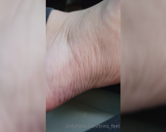 Mistress Trina aka trins_feet - 05-19-2022 OnlyFans Video - Just breathe in those wrinkles and soft soles