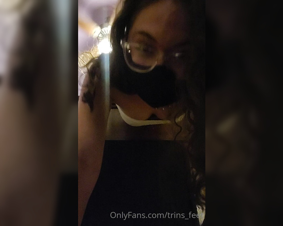 Mistress Trina aka trins_feet - 06-29-2022 OnlyFans Video - Imagine fucking me in this position Featuring an extra video of me getting stuck_dl05