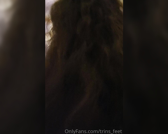 Mistress Trina aka trins_feet - 06-29-2022 OnlyFans Video - Imagine fucking me in this position Featuring an extra video of me getting stuck_dl05