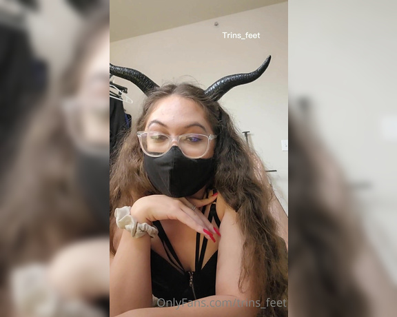 Mistress Trina aka trins_feet - 12-12-2022 OnlyFans Video - You catch Krampus trying to ruin Christmas and get people on the naughty list