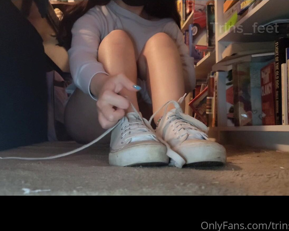 Mistress Trina aka trins_feet - 05-01-2023 OnlyFans Video - Ive been in these shoes all day