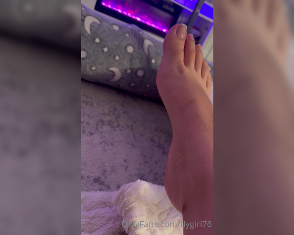 Fly Girl aka flygirl76 - 05-25-2023 OnlyFans Video - Foam rolling my calves theyve been sooo sore