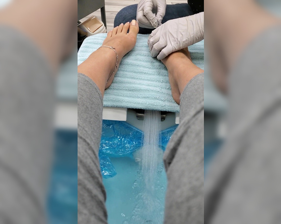 Fly Girl aka flygirl76 - 11-28-2019 OnlyFans Video - Pedicure part 1