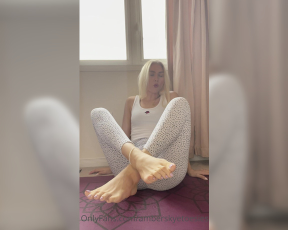 Atoesies aka atoesies - 03-11-2021 OnlyFans Video - Namaste