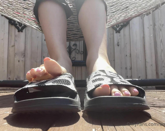 Atoesies aka atoesies - 04-14-2021 OnlyFans Video - Relaxing vibes today