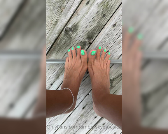 Atoesies aka atoesies - 08-04-2023 OnlyFans Video - Happy Friday_5zxm