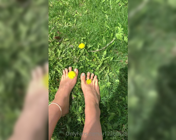 Atoesies aka atoesies - 05-08-2020 OnlyFans Video - Dirty grassyyyyyyy