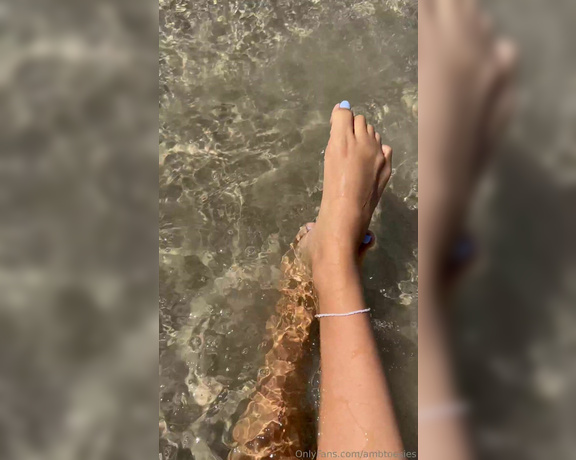 Atoesies aka atoesies - 07-22-2024 OnlyFans Video - Im so wet