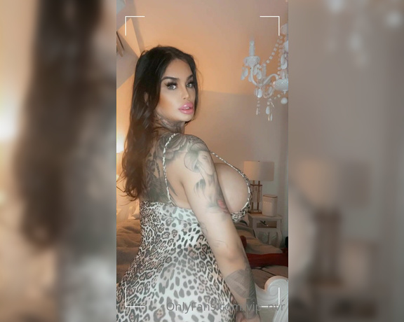 Goddess Nicki aka vip_nvr - 03-23-2021 OnlyFans Video - Undress me then bend me over